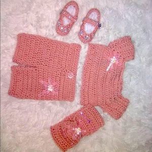 Conjunto para niña tejidos